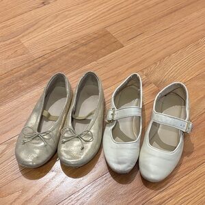 Bundling 2 girls shoes